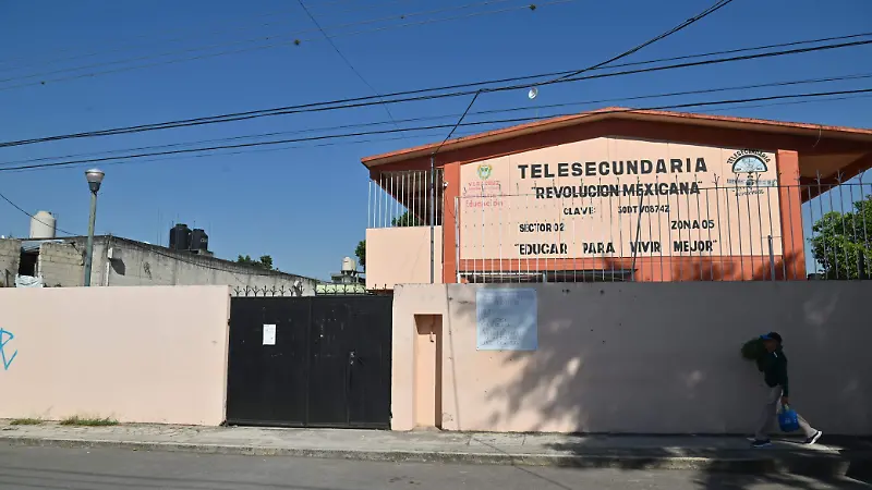 Escuela telesecundaria “Revolución Mexicana” en Xalapa 